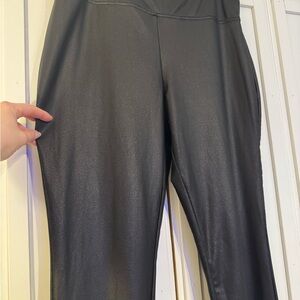 Versona Black Faux Leather Leggings